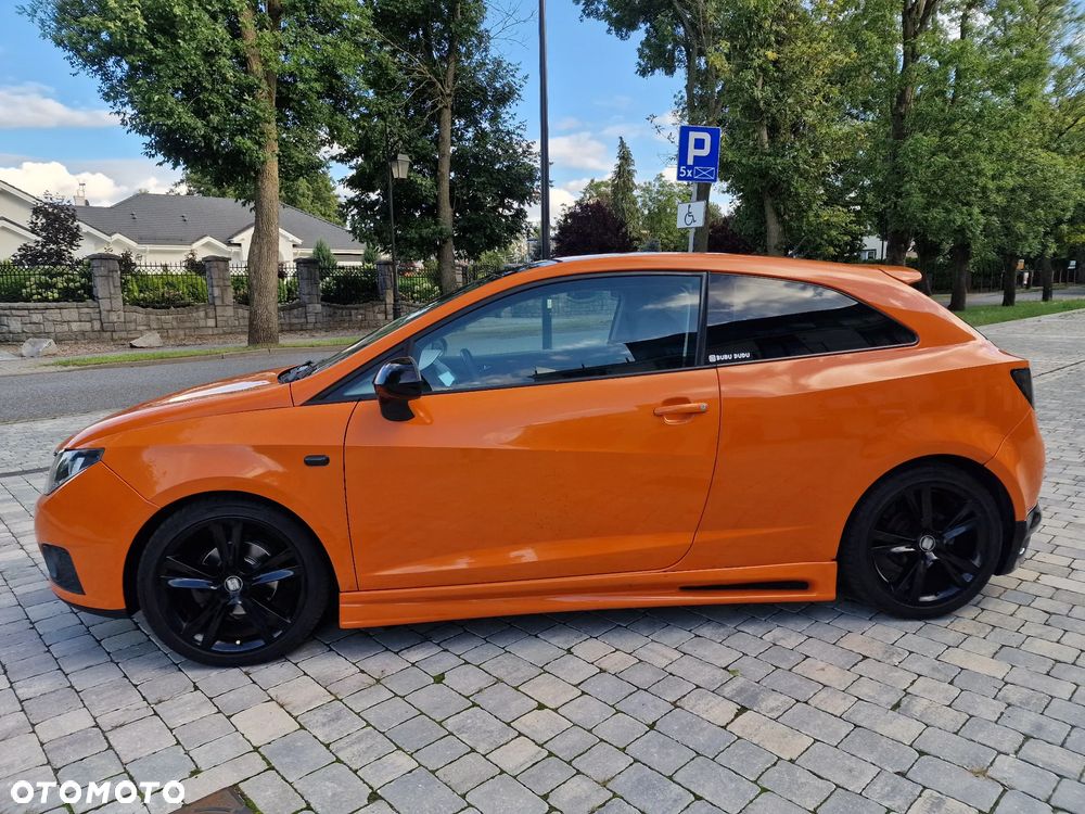 Seat Ibiza SC 1.6 16V Sport - 4