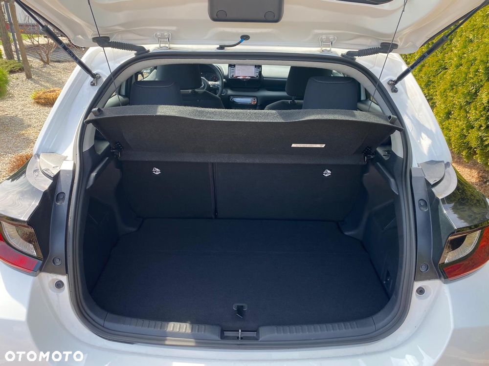 Toyota Yaris - 13