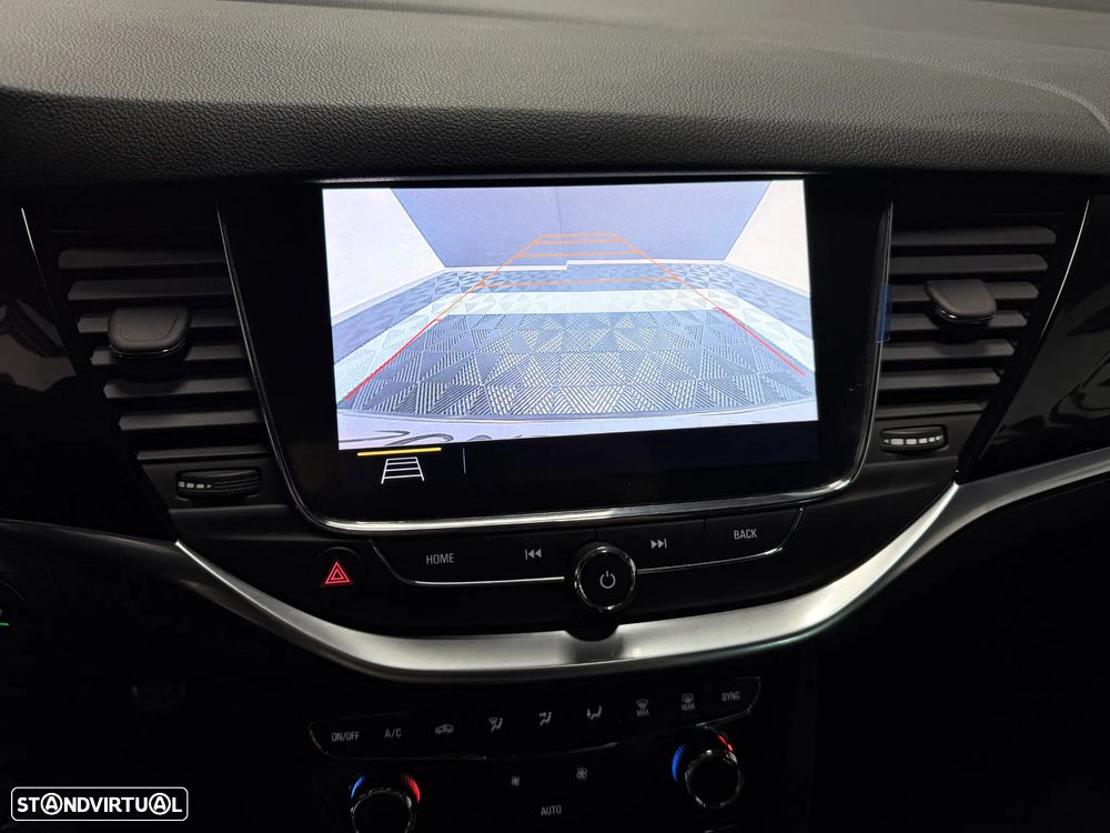 Opel Astra 1.5 D Elegance - 26