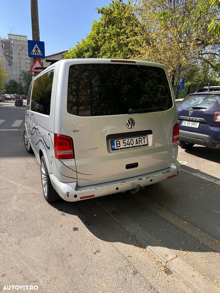 Volkswagen Multivan - 5