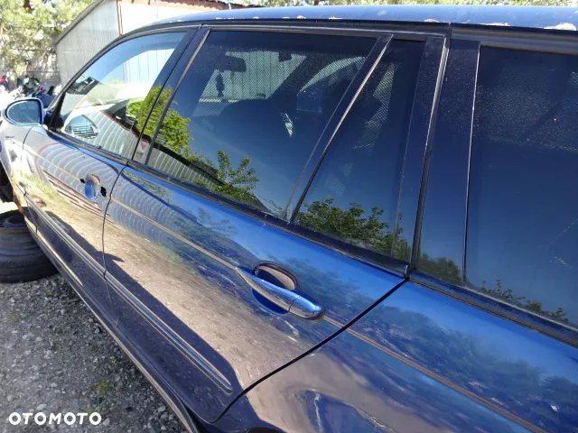Kompletne lewe tylne drzwi BMW E46 touring - 2
