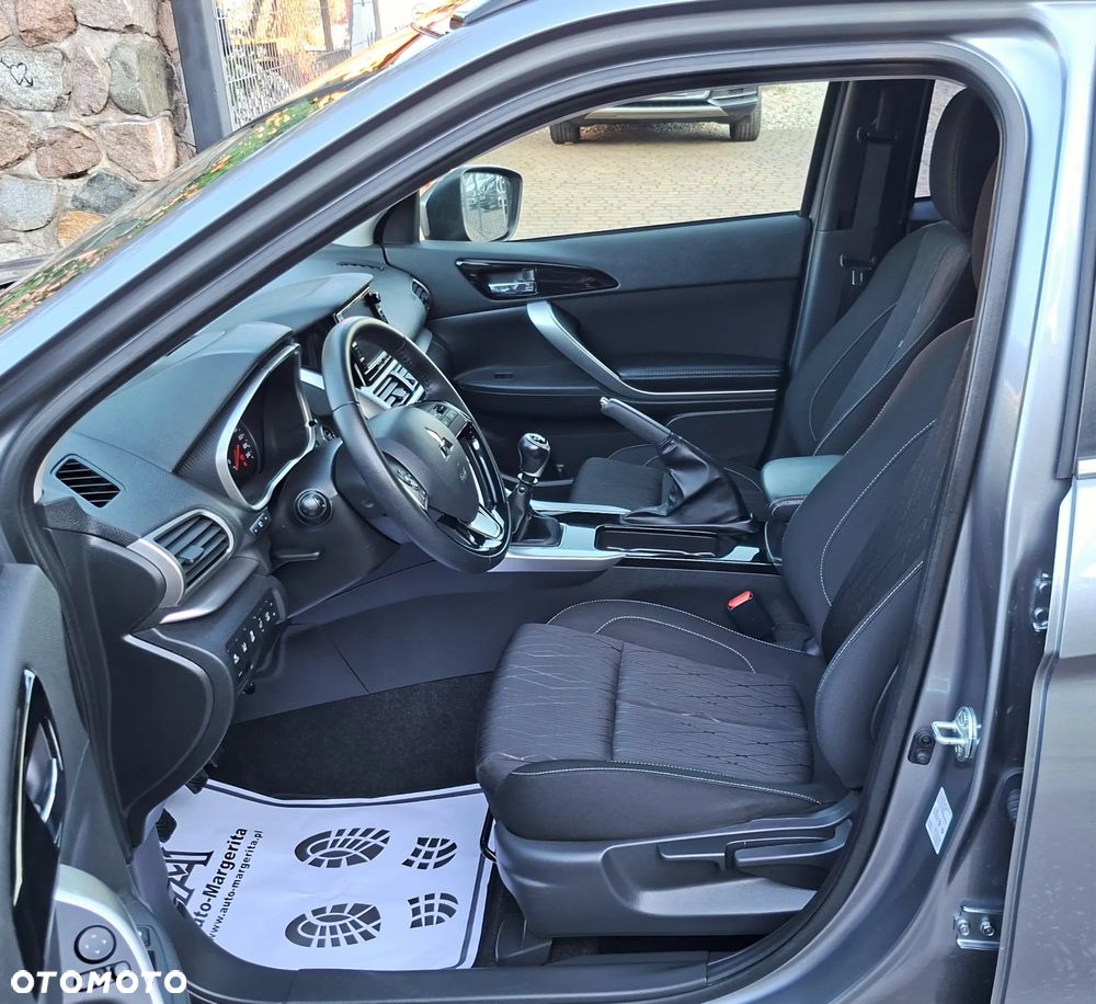 Mitsubishi Eclipse Cross 1.5 T-MIVEC ClearTec 2WD Diamant Edition - 19