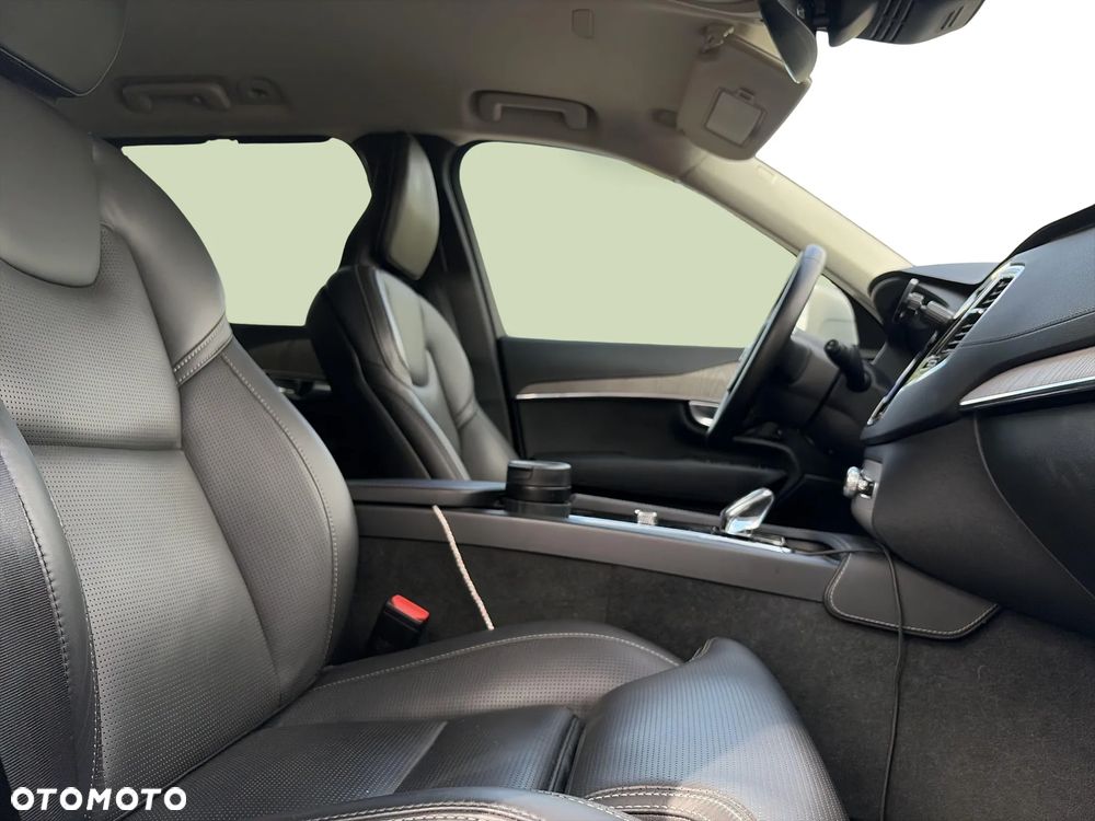 Volvo XC 90 B5 D AWD Plus Bright 7os - 32