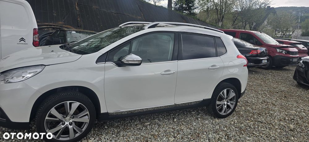 Peugeot 2008 e-HDi FAP 115 STOP & START Allure - 9