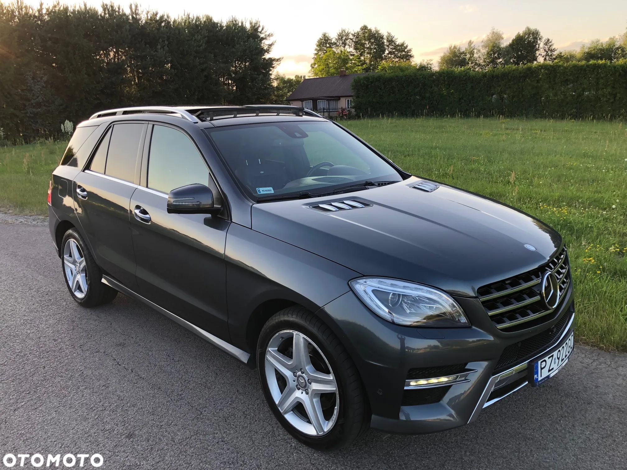 Mercedes-Benz ML 350 BlueTec 4-Matic - 23