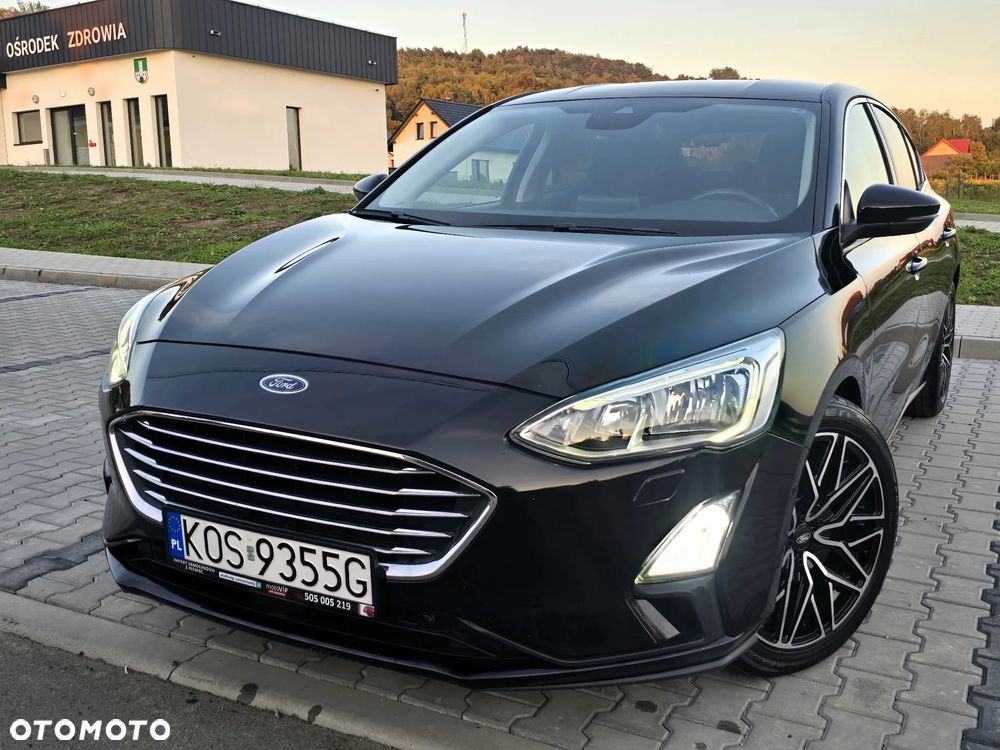 Ford Focus 1.5 EcoBlue STart-Stopp-System TITANIUM - 2