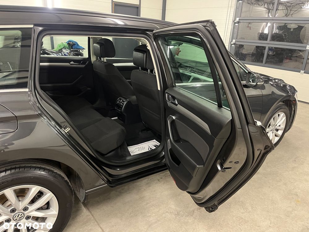 Volkswagen Passat 2.0 TDI BMT Highline - 21