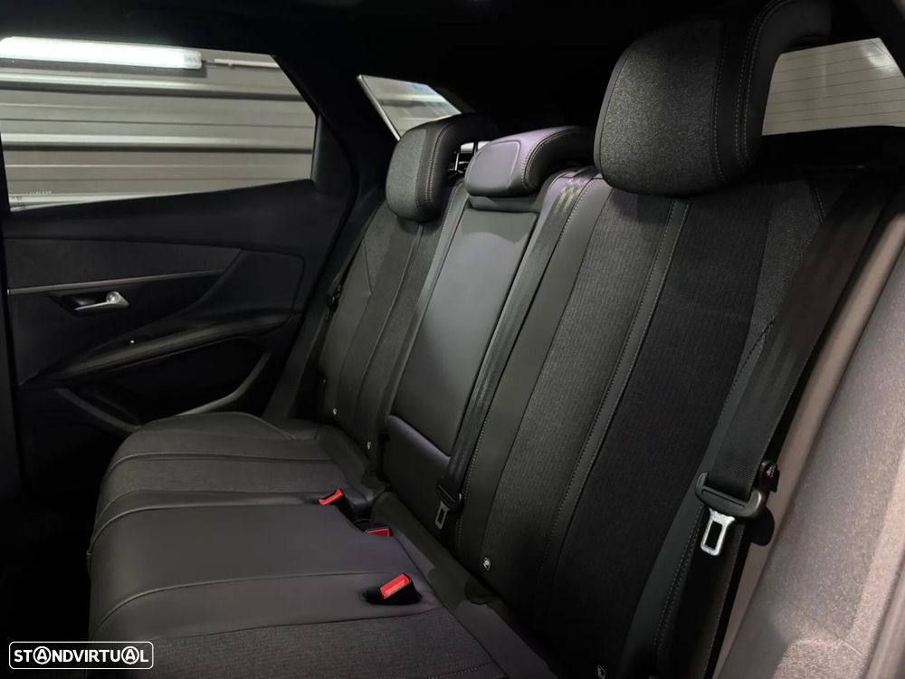 Peugeot 3008 1.2 PureTech GT - 22