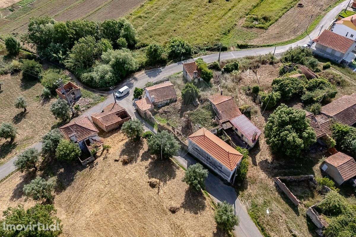 Moradia T1 para venda - Grande imagem: 2/7