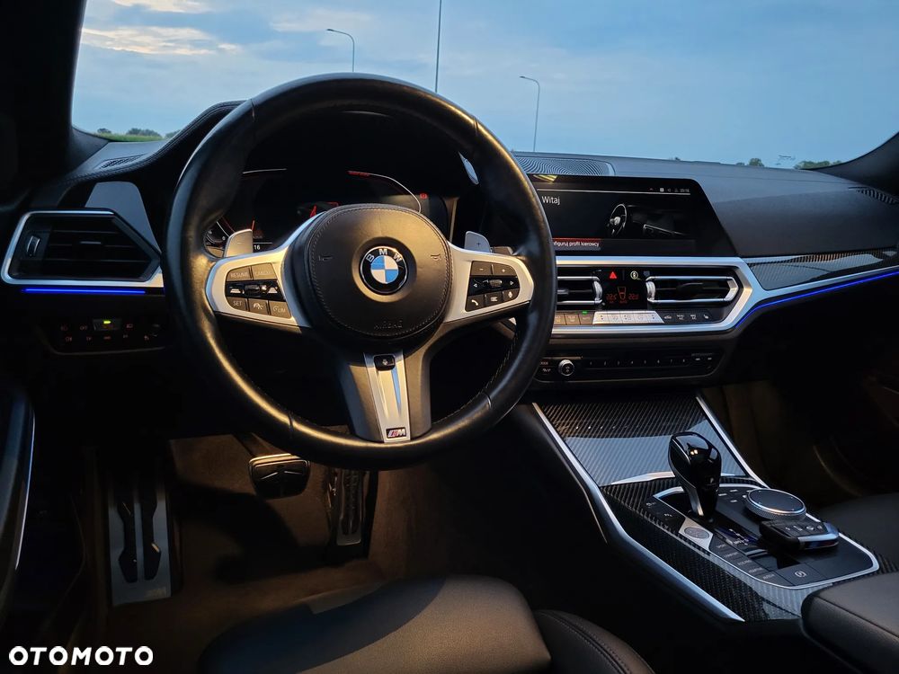 BMW Seria 3 320d Touring xDrive M Sport - 24