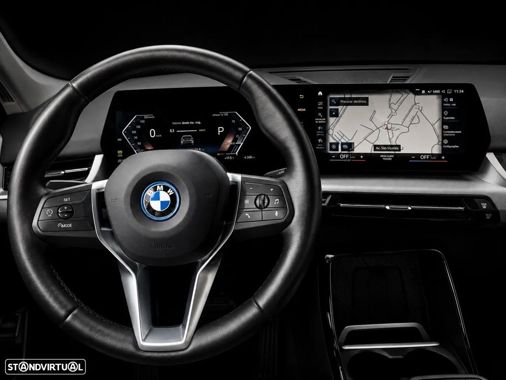BMW iX1 xDrive30 M Sport Pack - 24