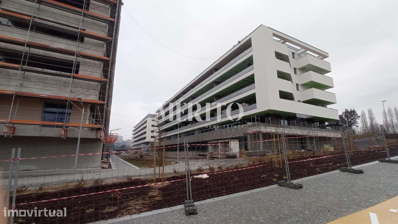 Apartamento T2 com Terraço | Design Moderno e Acabamentos Premium - Grande imagem: 3/34