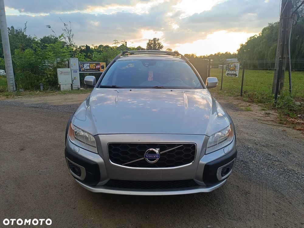 Volvo XC 70 T6 AWD Geartronic Momentum - 3
