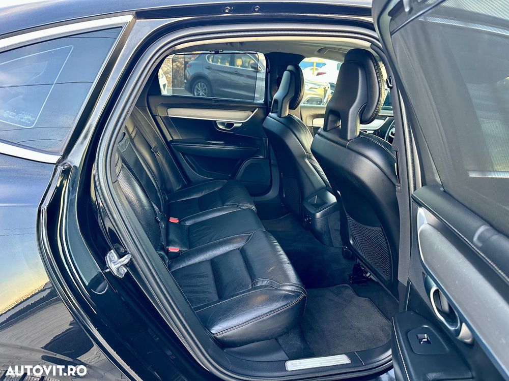 Volvo S90 D5 AWD Geartronic Inscription - 29