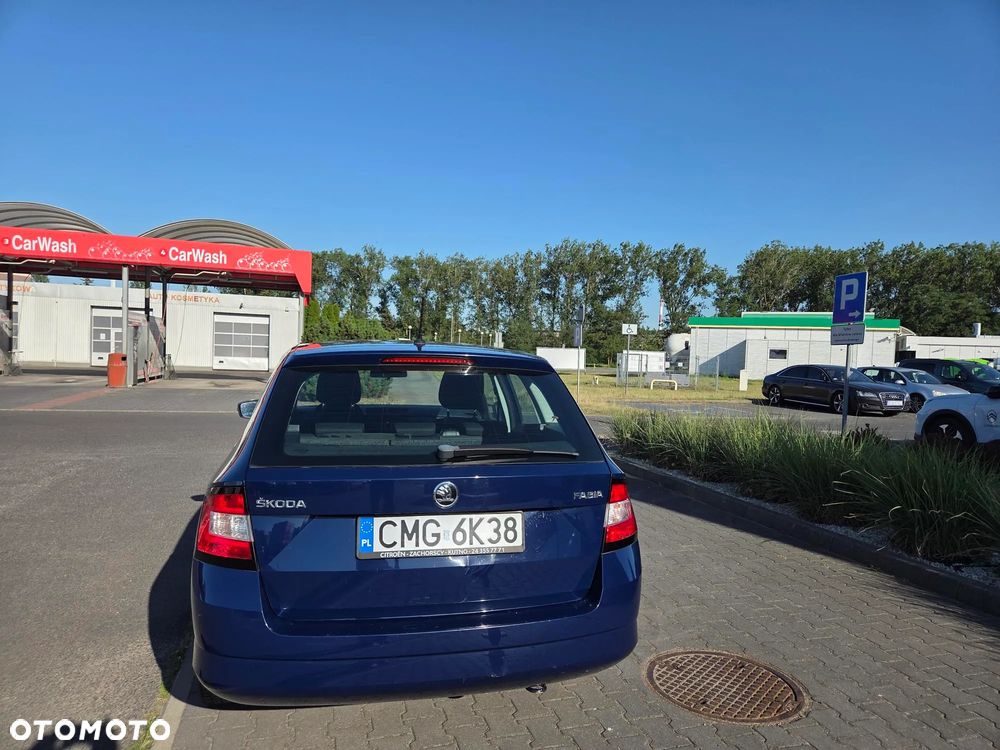 Skoda Fabia 1.2 TSI Active - 5