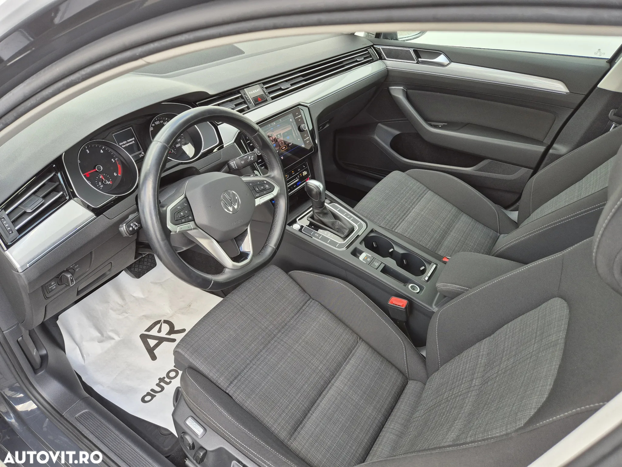 Volkswagen Passat - 9