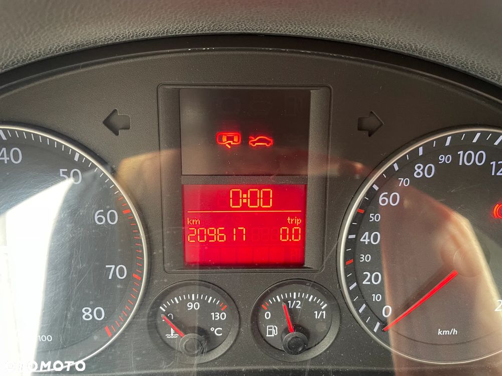 Volkswagen Golf - 13