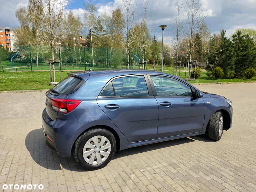 Kia Rio 1.2 Attract - 14