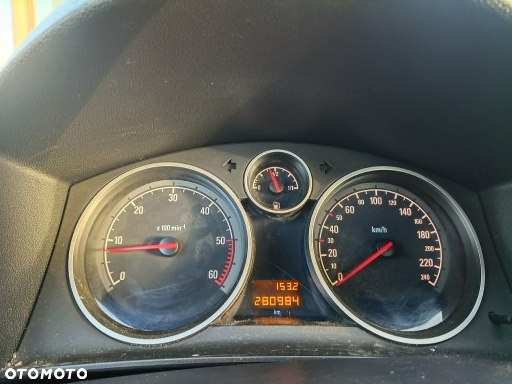 Opel Astra 1.3 CDTI Enjoy - 8