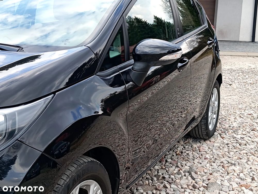 Ford Fiesta 1.25 Champions Edition - 5