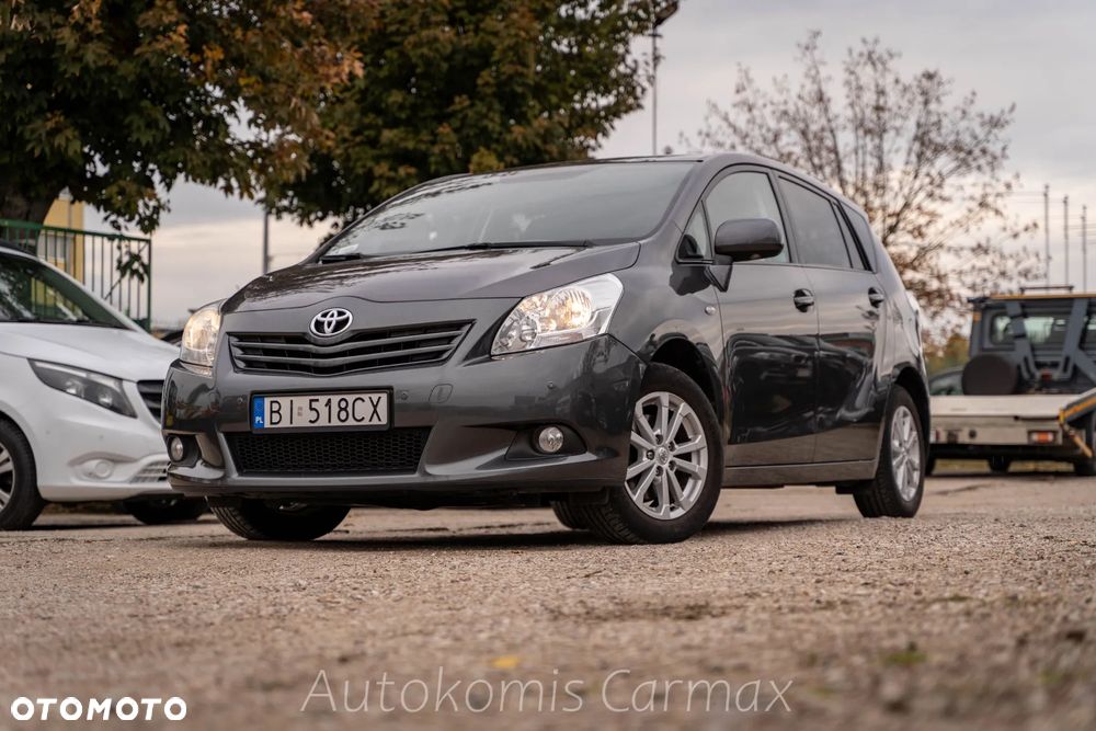 Toyota Verso 1.8 Sol - 2