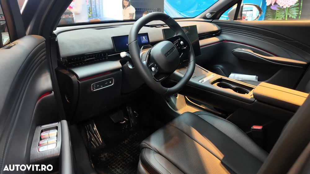 Omoda 7 1.5 TGDI 1DHT PHEV Exclusive - 9