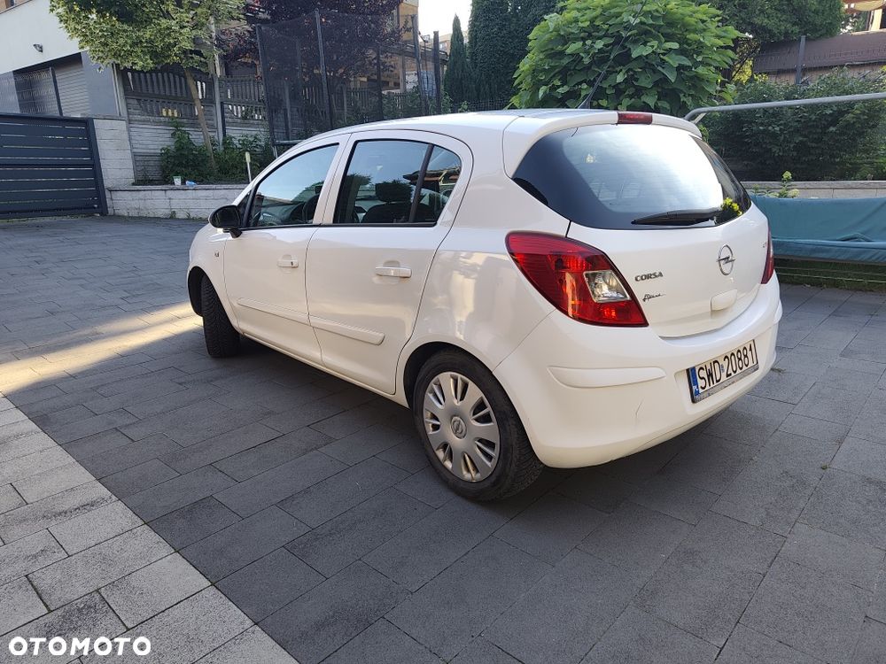 Opel Corsa - 4