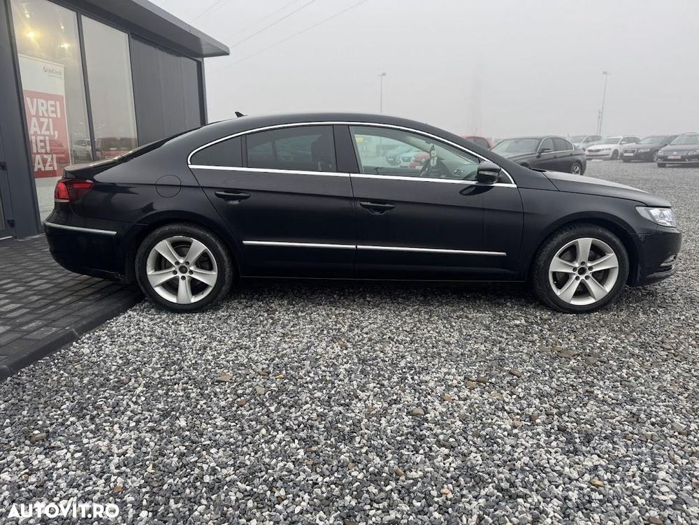 Volkswagen Passat CC - 12