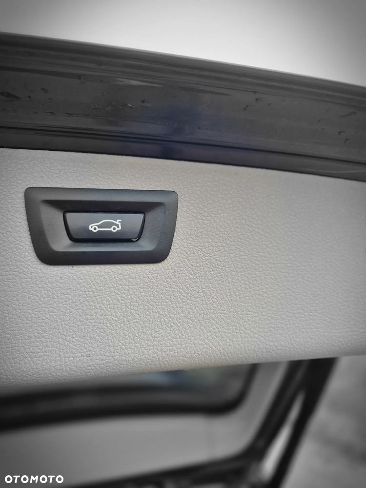 BMW Seria 3 316d - 22