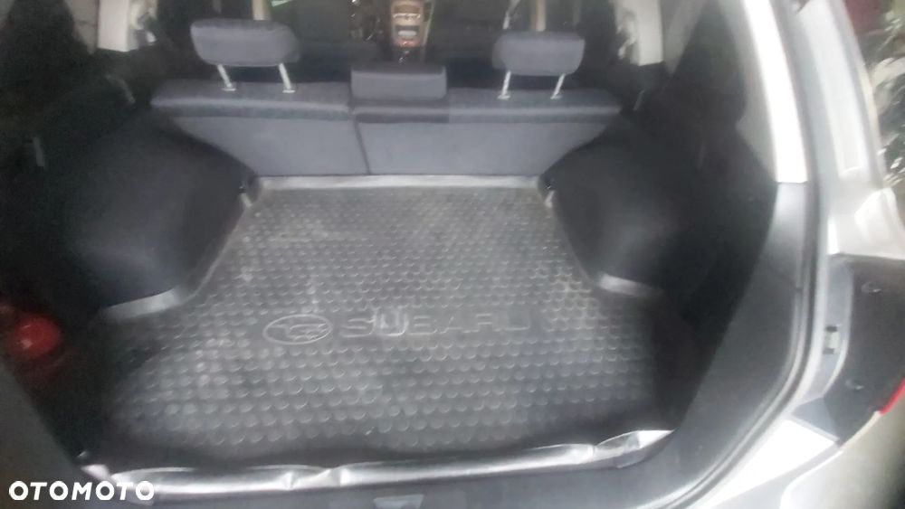 Subaru Legacy 2.0i Comfort - 18