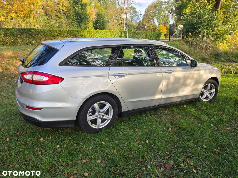 Ford Mondeo 2.0 TDCi ECOnetic Start-Stopp Business Edition - 12