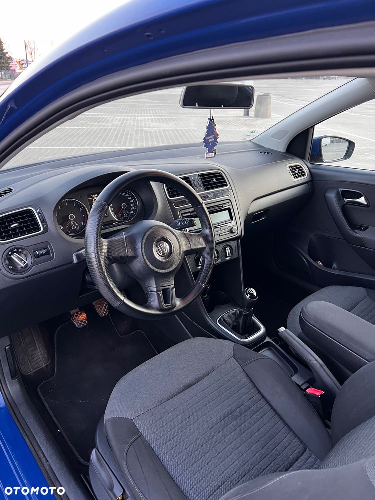Volkswagen Polo - 9
