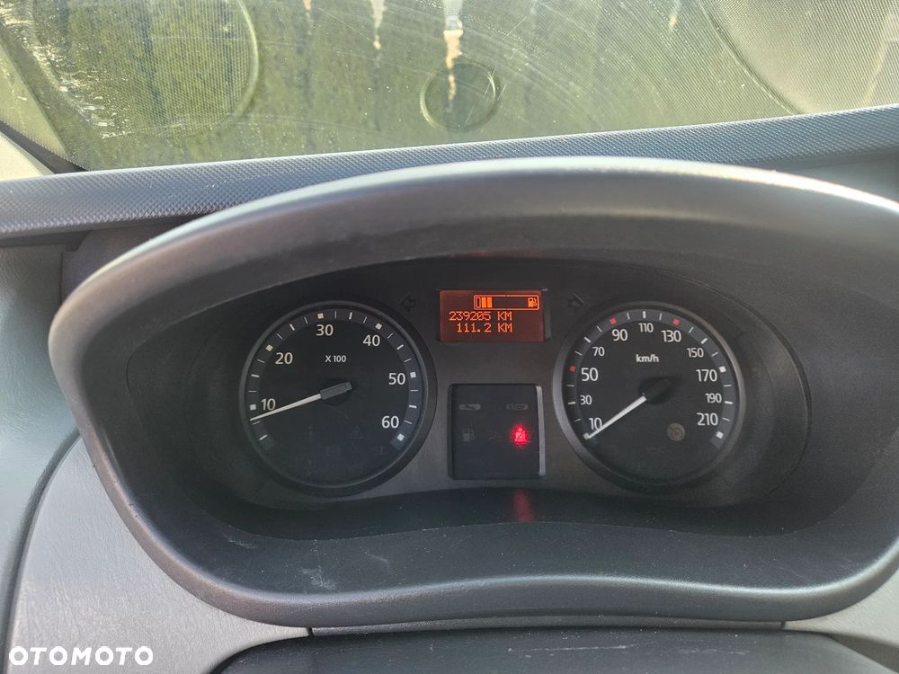 Renault TRAFIC - 17