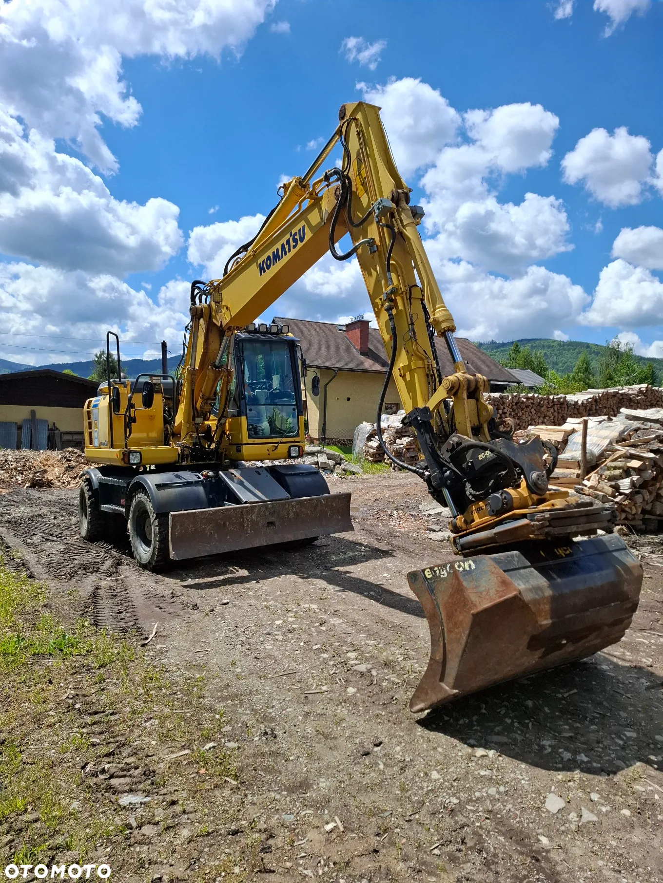 Komatsu 148 - 8 - 6