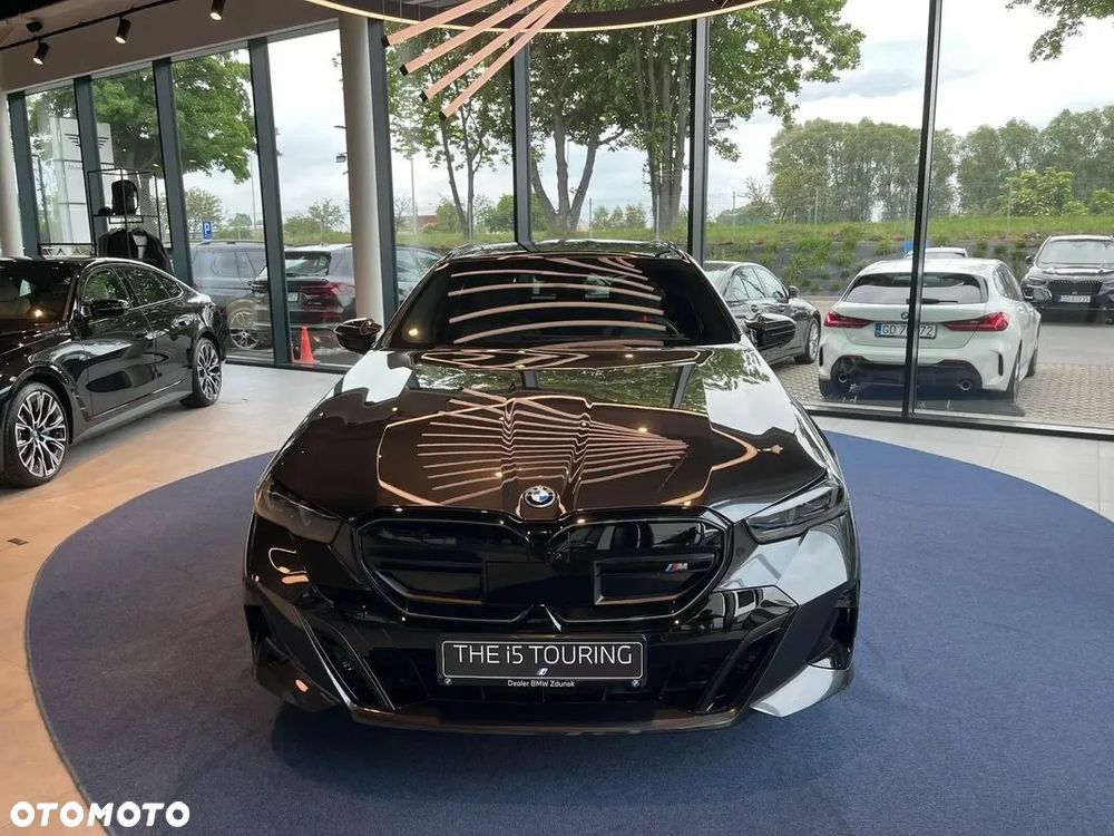 BMW i5 M60 Touring - 6
