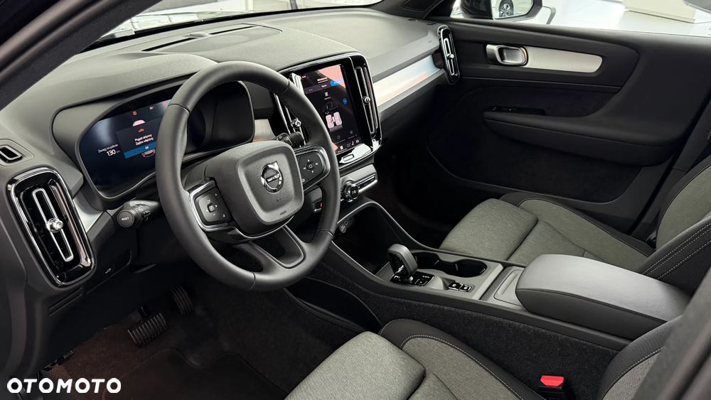 Volvo XC 40 B3 Core - 4