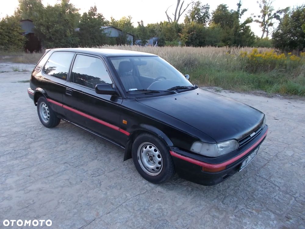 Toyota Corolla - 5