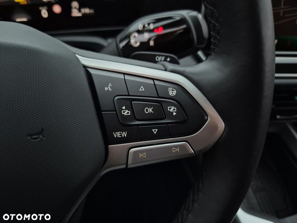 Volkswagen Passat - 20