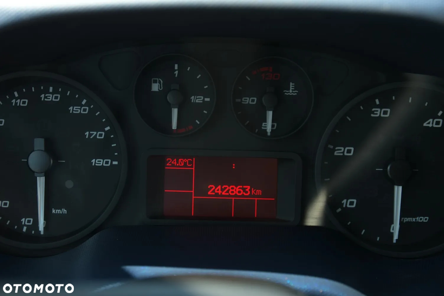 Iveco DAILY 35C210 BLIŹNIAK * 3.0 Diesel 210KM * HiMATIC* FULL BOGATY! * 2 boczne drzwi * IDEAŁ! * JAK NOWY! - 23