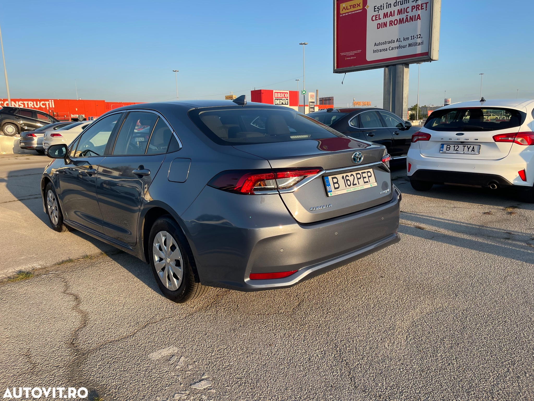 Toyota Corolla 1.8 HSD Business - 7