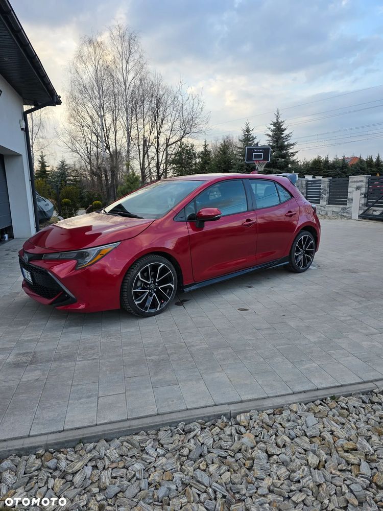 Toyota Corolla - 1