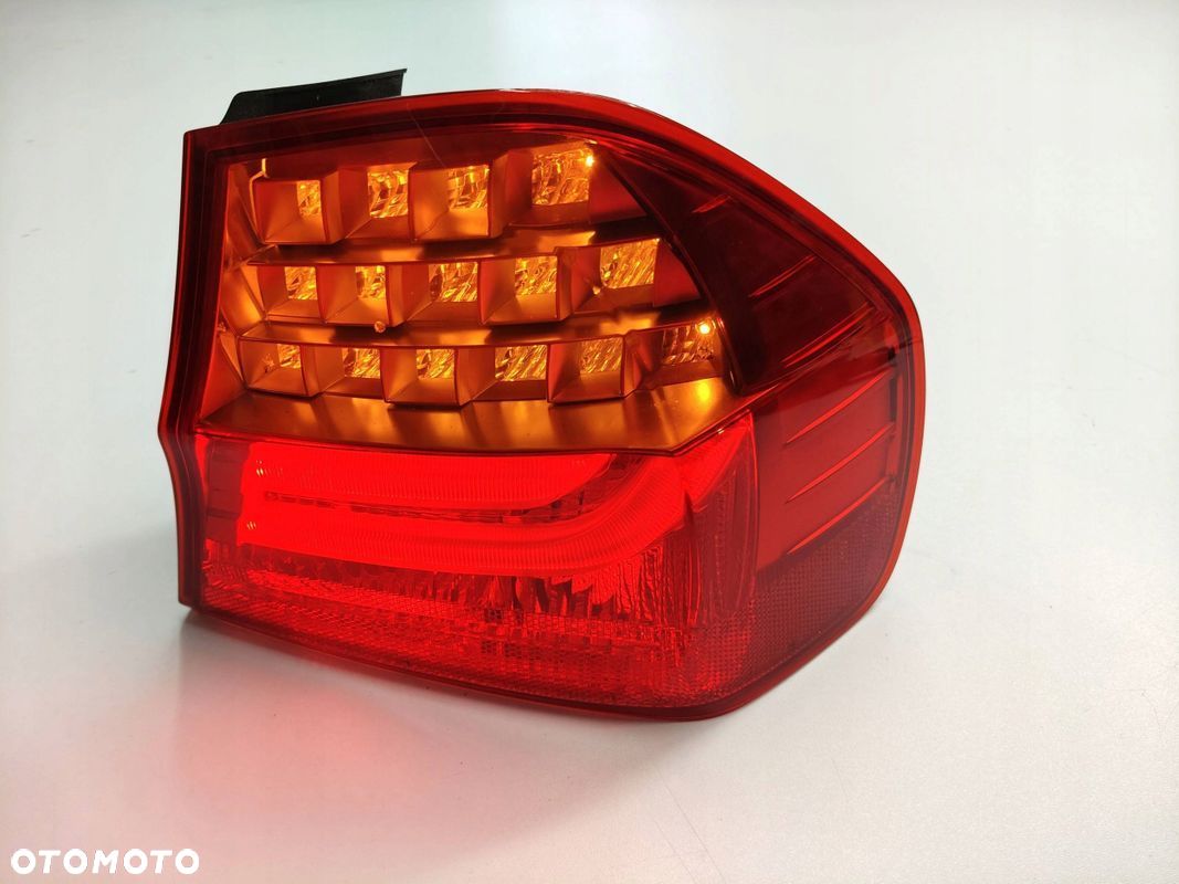 LAMPA PRAWY TYŁ PRAWA TYLNA BMW 3 E90 E91 7289426 - 1