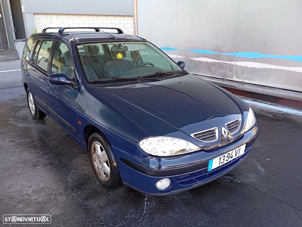 Renault Mégane Break 1.4 16V Expression - 2
