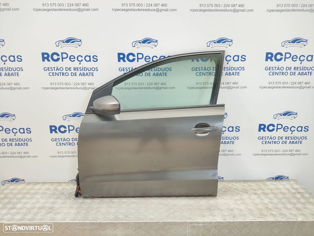 Porta Frente Esquerda VW Volkswagen Polo 5 6R 5 Portas