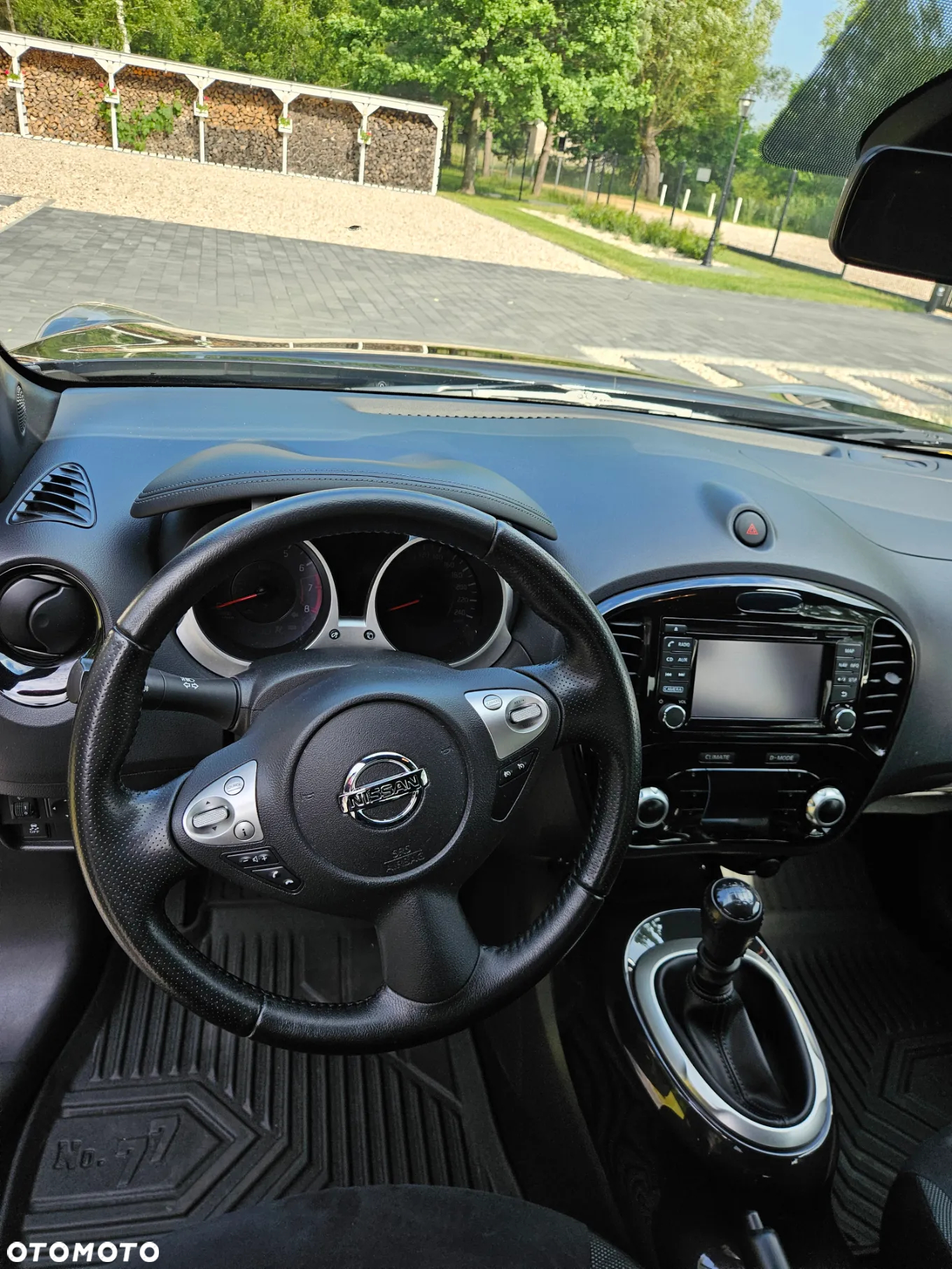 Nissan Juke 1.2 DIG-T Tekna - 32