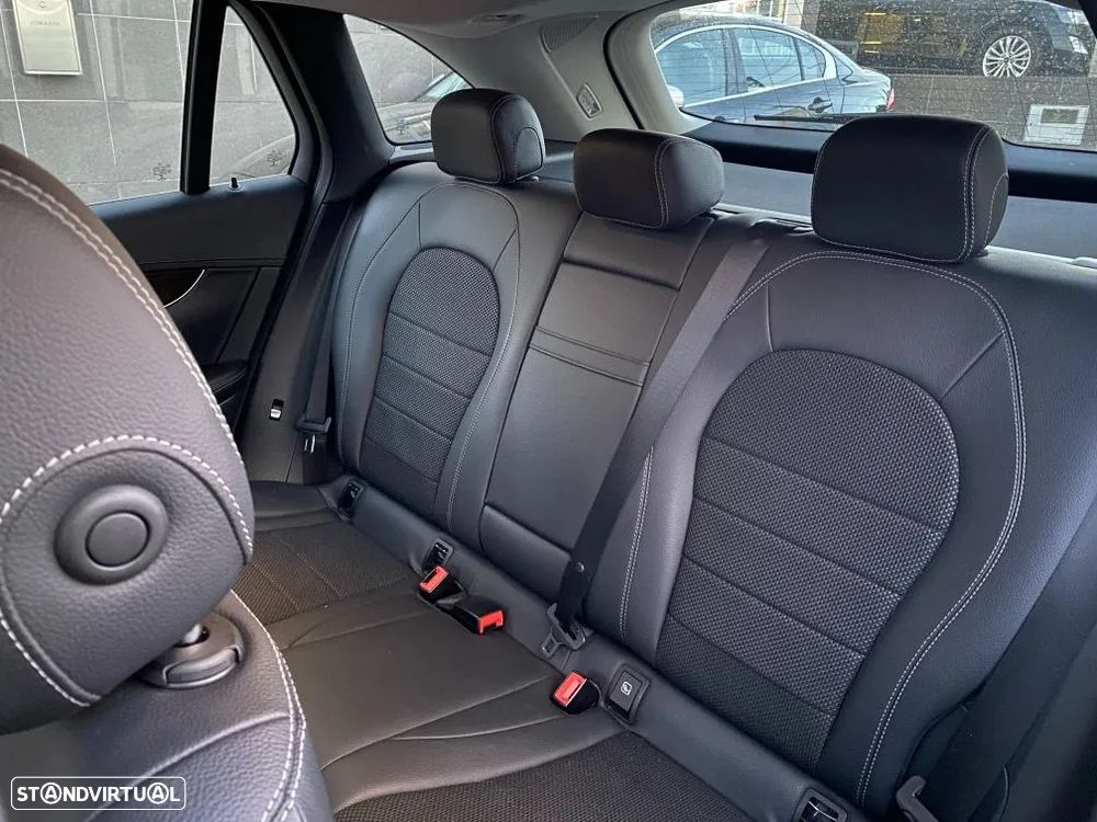 Mercedes-Benz GLC 220 d 4Matic 9G-TRONIC Exclusive - 9