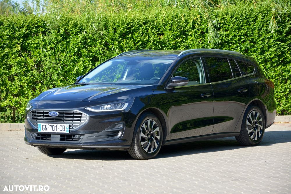 Ford Focus 1.0 EcoBoost Hybrid TITANIUM X - 3