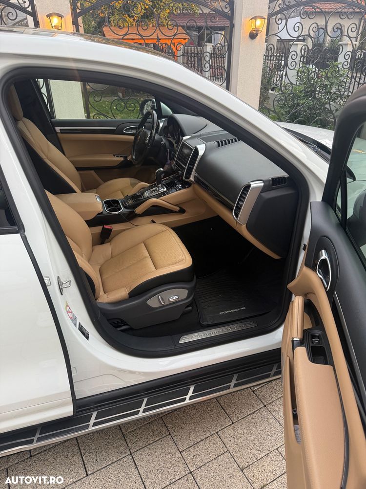 Porsche Cayenne 3.0TD TipTronic - 9