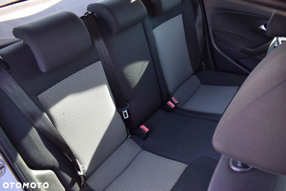 Volkswagen Polo - 27