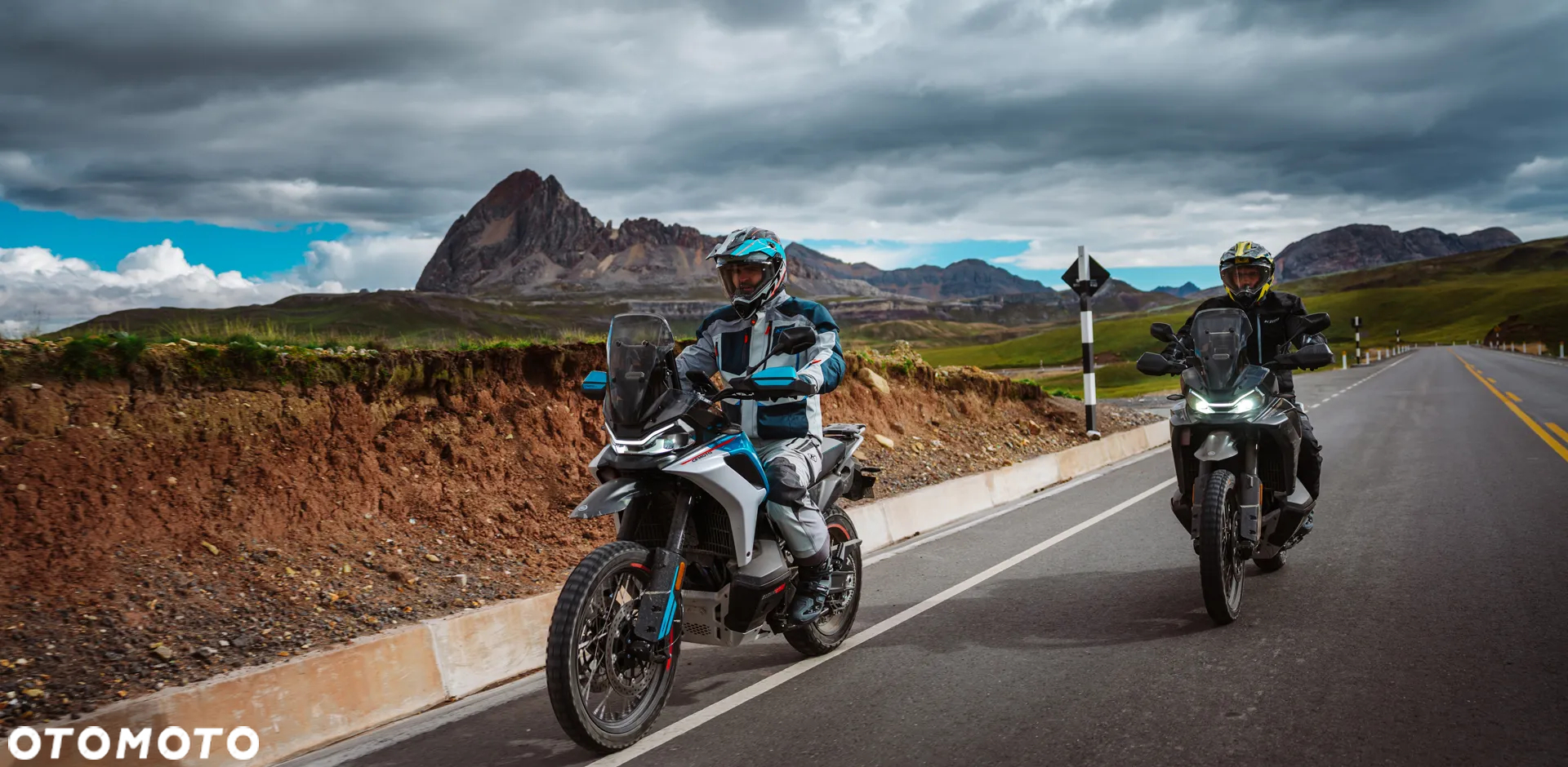 CFMoto MT-X - 7